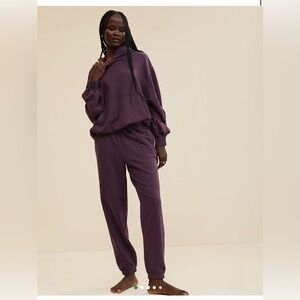 Aerie jet setter SET